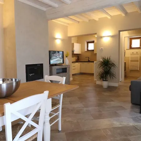 Borgo Di Cellaia & Aparthotel Dicomano