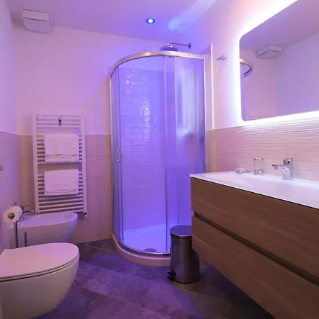Aparthotel Borgo Di Cellaia With Pool & Dicomano