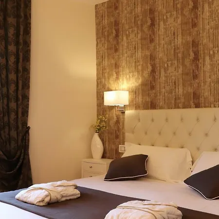 Borgo Di Cellaia With Pool & 4*