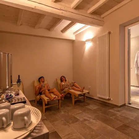 Borgo Di Cellaia With Pool & 4* Dicomano