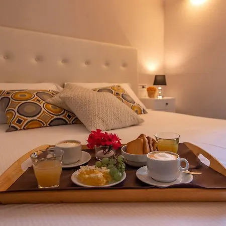 Aparthotel Borgo Di Cellaia & *
