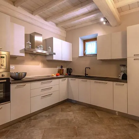 Aparthotel Borgo Di Cellaia & Dicomano