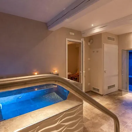 Aparthotel Borgo Di Cellaia With Pool & Dicomano