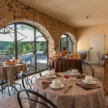 Borgo Di Cellaia With Pool & Aparthotel 4*