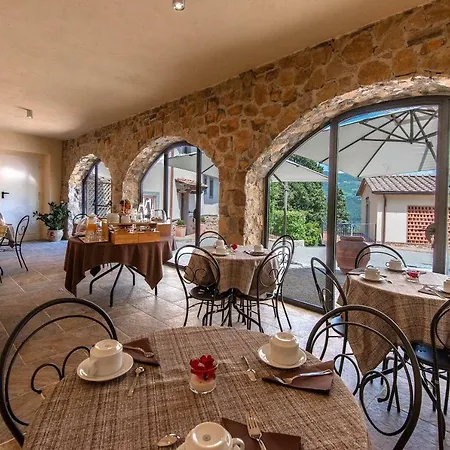 Borgo Di Cellaia With Pool & Aparthotel Dicomano