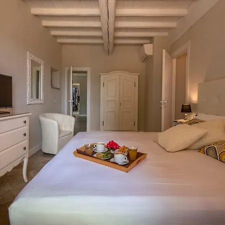 Aparthotel Borgo Di Cellaia With Pool & Dicomano