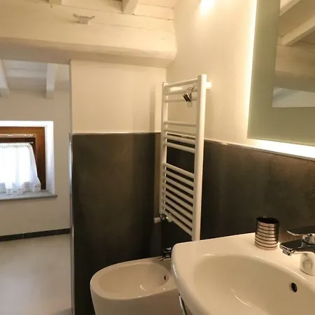 Aparthotel Borgo Di Cellaia With Pool & Dicomano