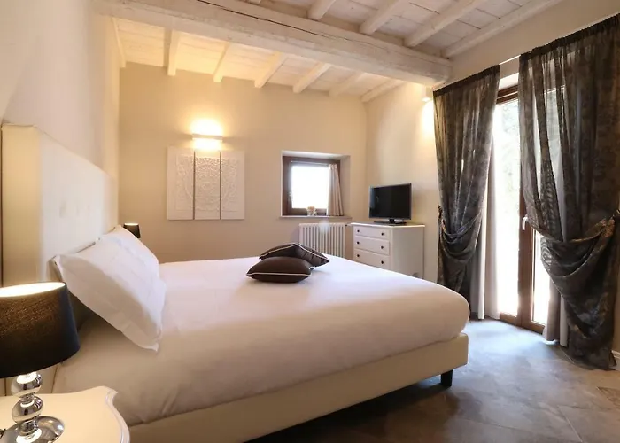 Borgo Di Cellaia With Pool &