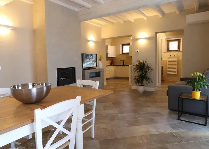 Borgo Di Cellaia With Pool & 公寓式酒店 Dicomano
