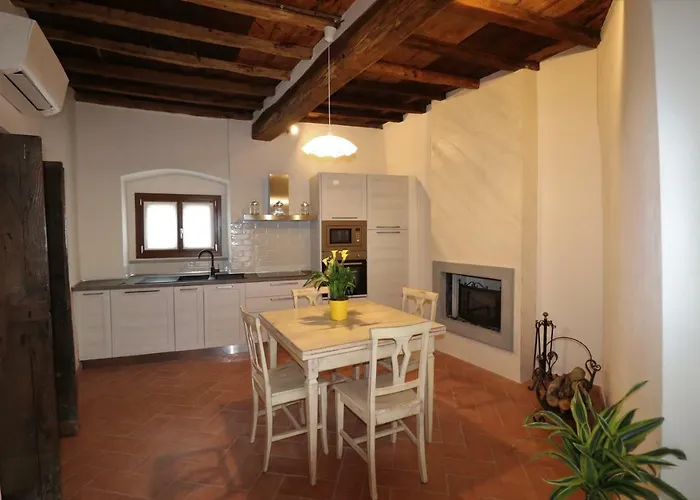 Borgo Di Cellaia With Pool & 4*