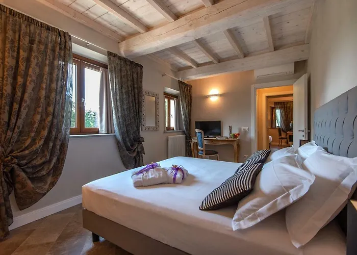 Borgo Di Cellaia With Pool & 4*